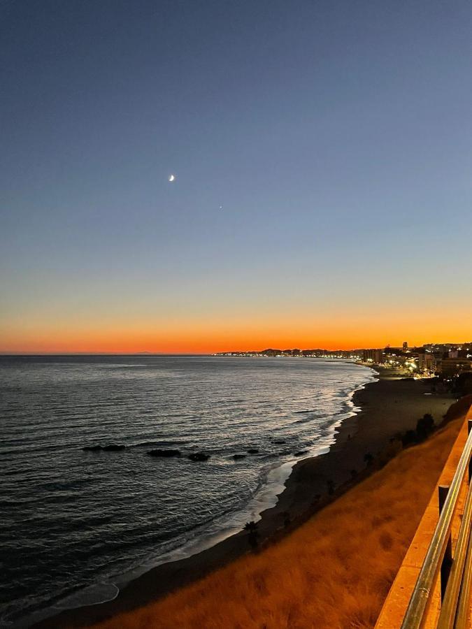 New City Penthouse Near Beach With Sunny Balcony Apartment Fuengirola Bagian luar foto