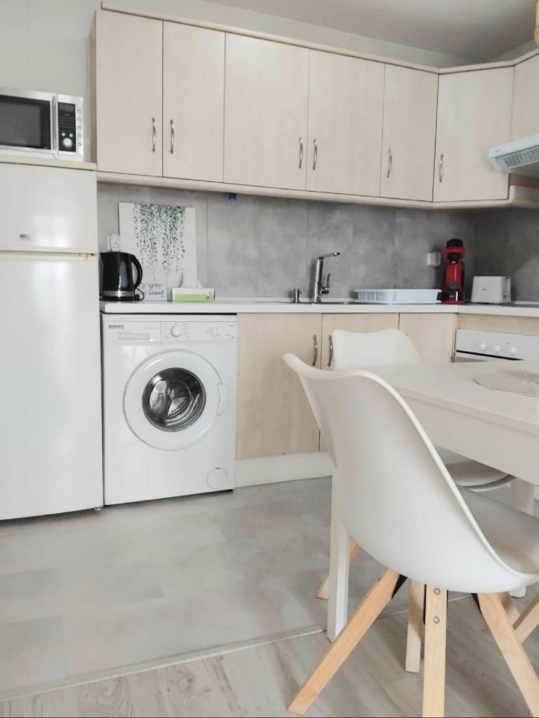 New City Penthouse Near Beach With Sunny Balcony Fuengirola Bagian luar foto